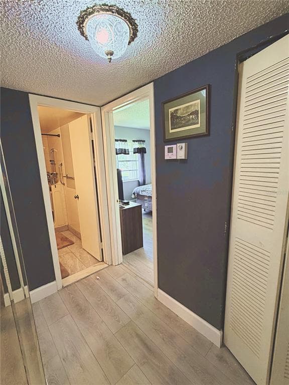 140 LAKE MERYL DRIVE 233 photo 21