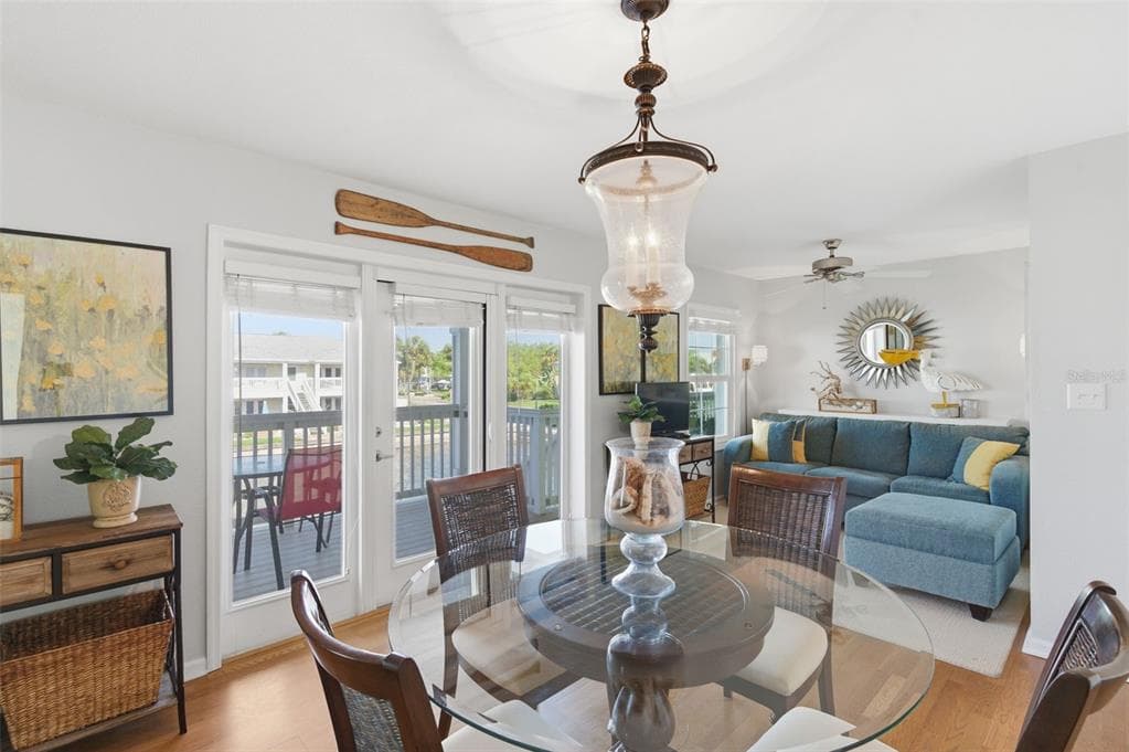 5005 COQUINA KEY DRIVE SE E photo 12