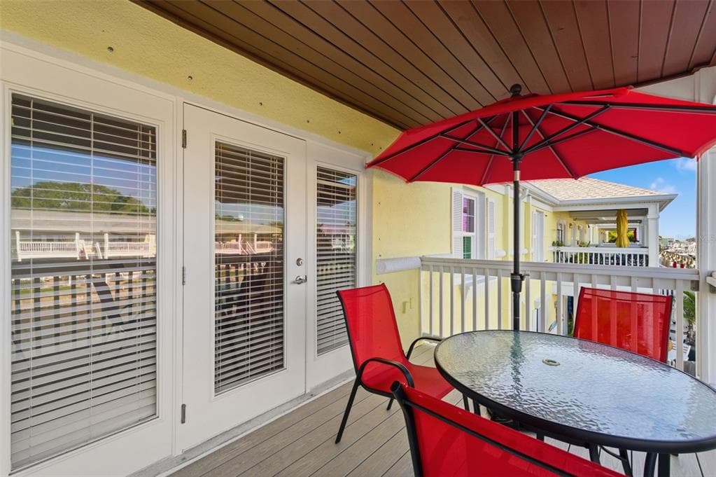 5005 COQUINA KEY DRIVE SE E photo 22
