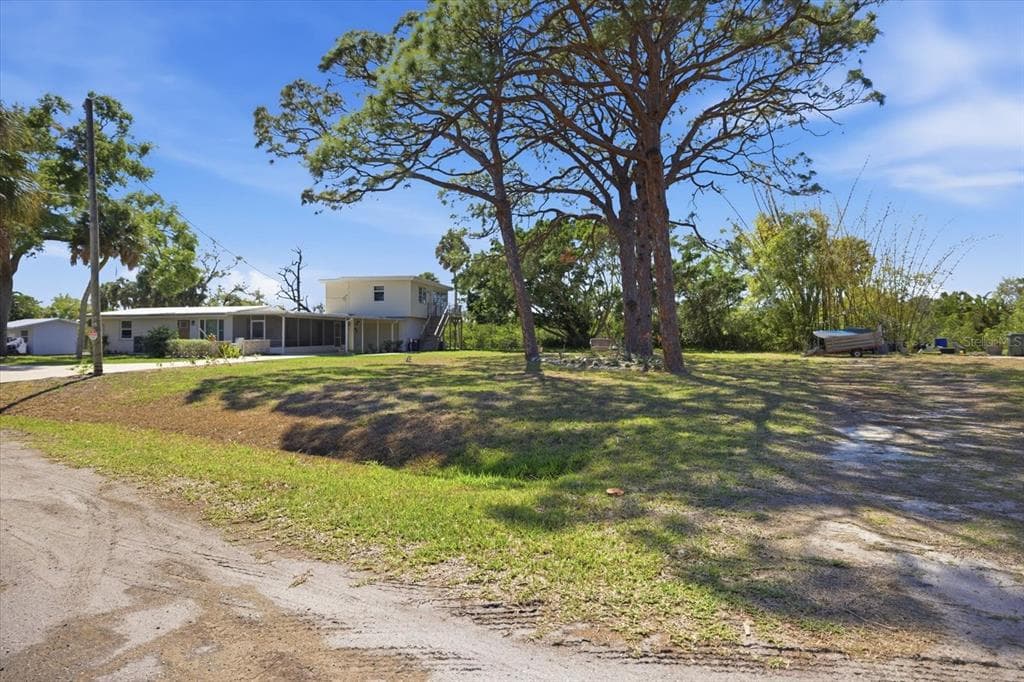 119 POMPANO LANE photo 5