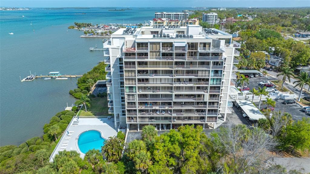 500 N OSCEOLA AVENUE 810 photo 1