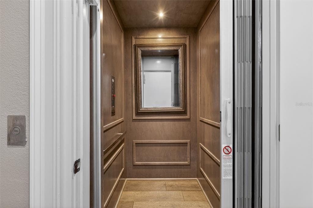13 TREASURE LN photo 8
