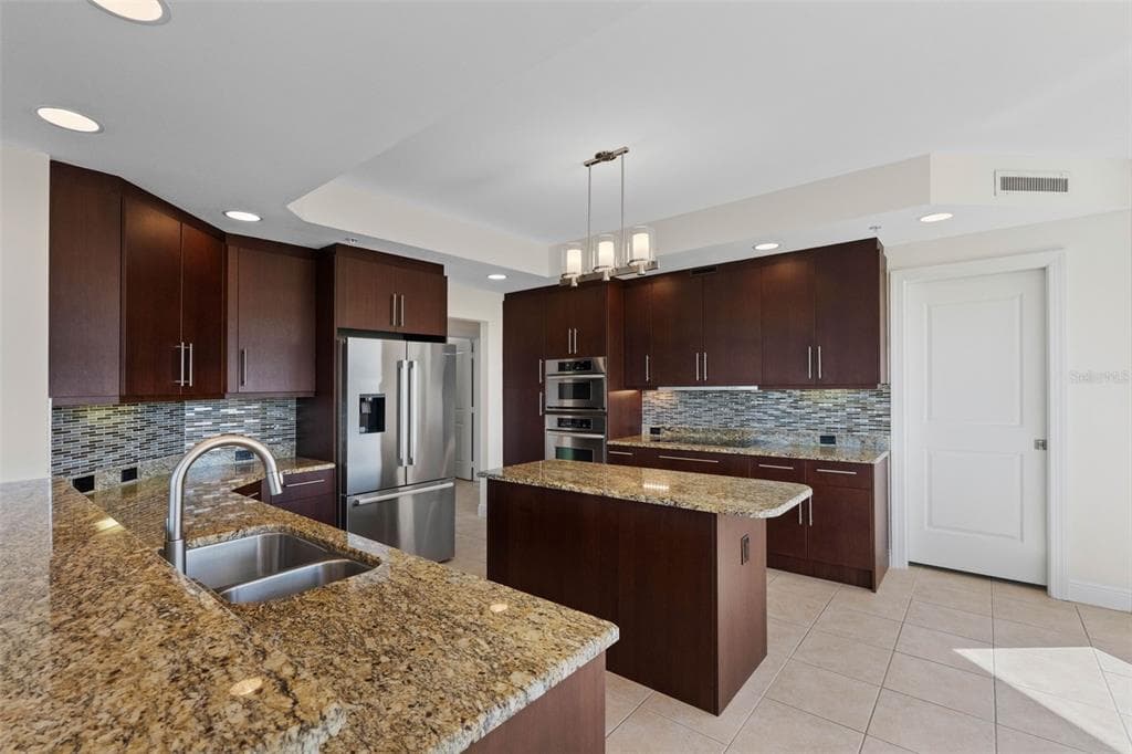 5823 BOWEN DANIEL DRIVE 401 photo 19