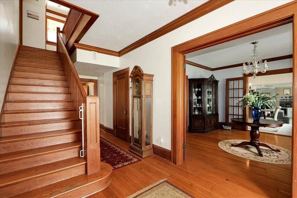 405 LAKESHORE DRIVE photo 10