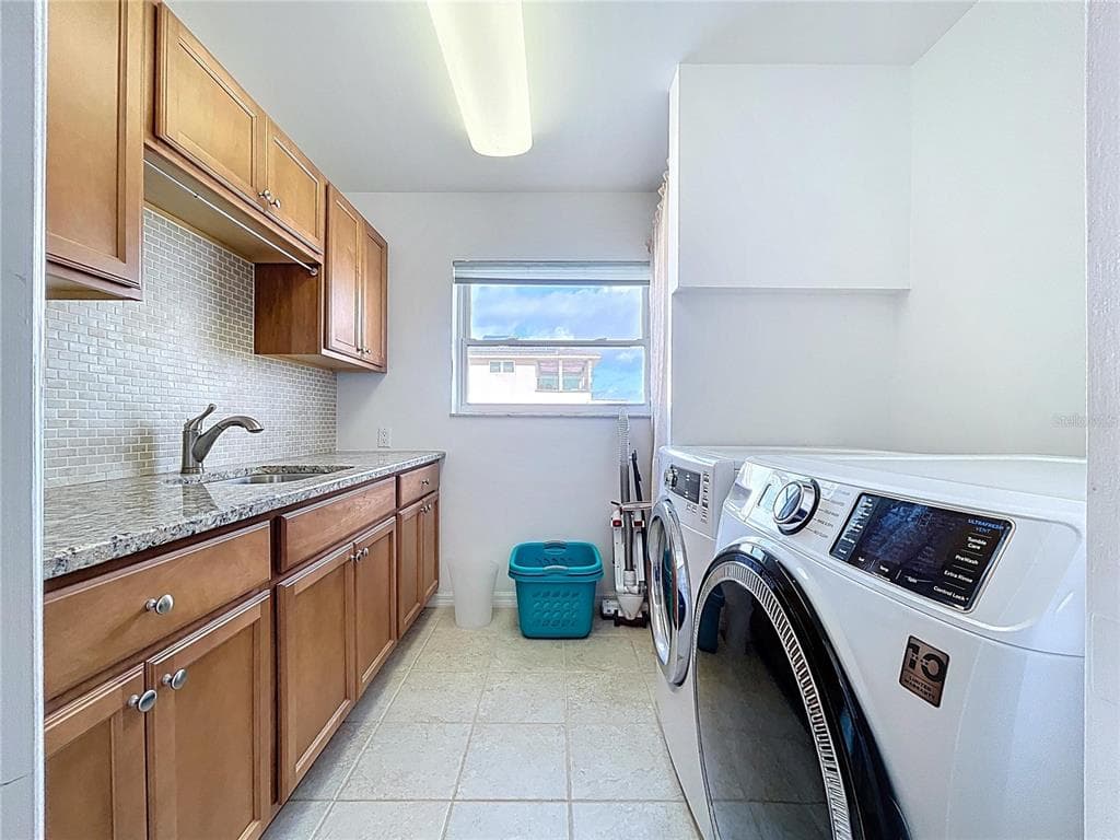 7711 BAYSHORE DRIVE photo 20