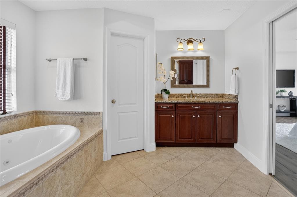 243 ZACHARY WADE STREET photo 23