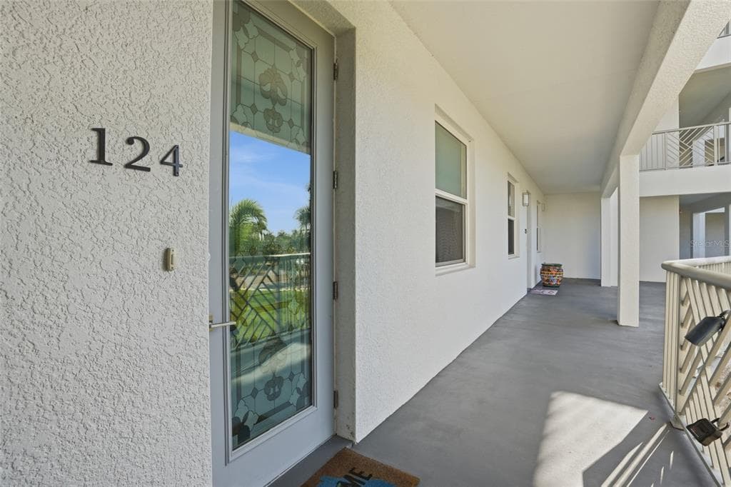 1425 PARK BEACH CIRCLE 124 photo 7