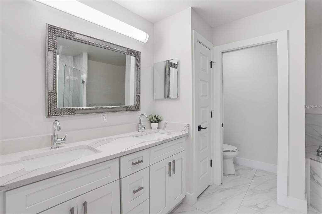 1425 PARK BEACH CIRCLE 124 photo 25
