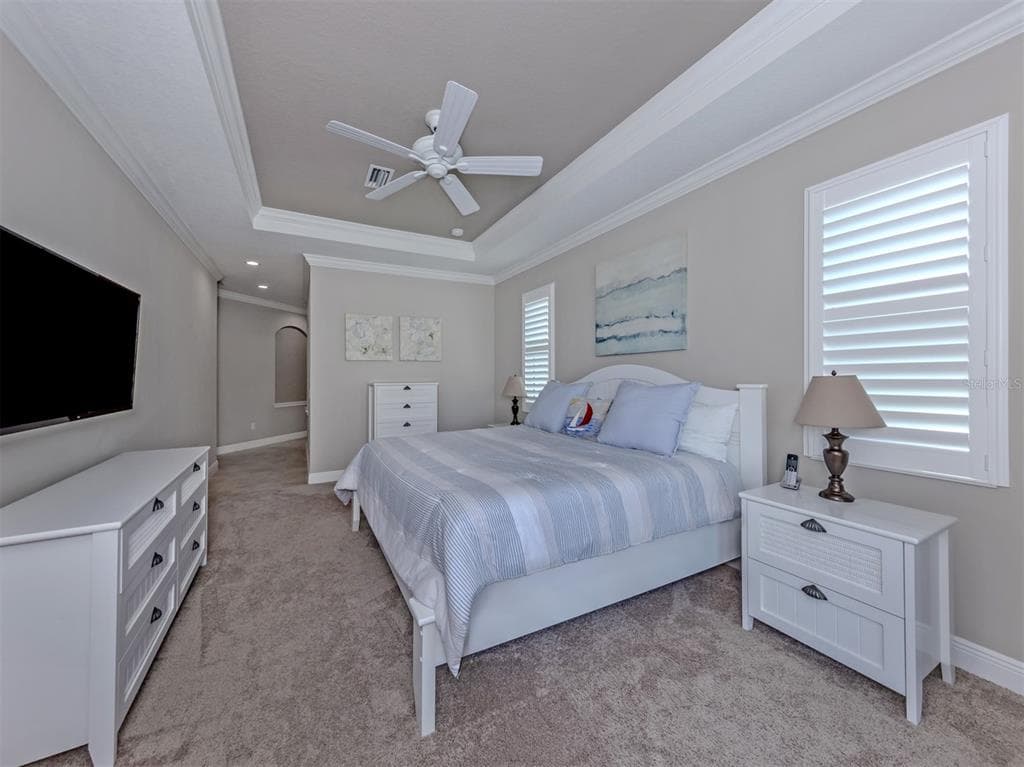 18061 WOODEN SKIFF COURT photo 15