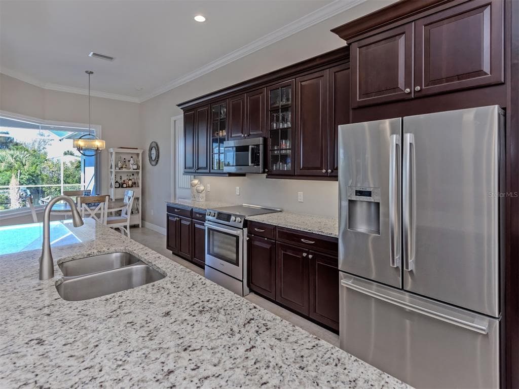 18061 WOODEN SKIFF COURT photo 11