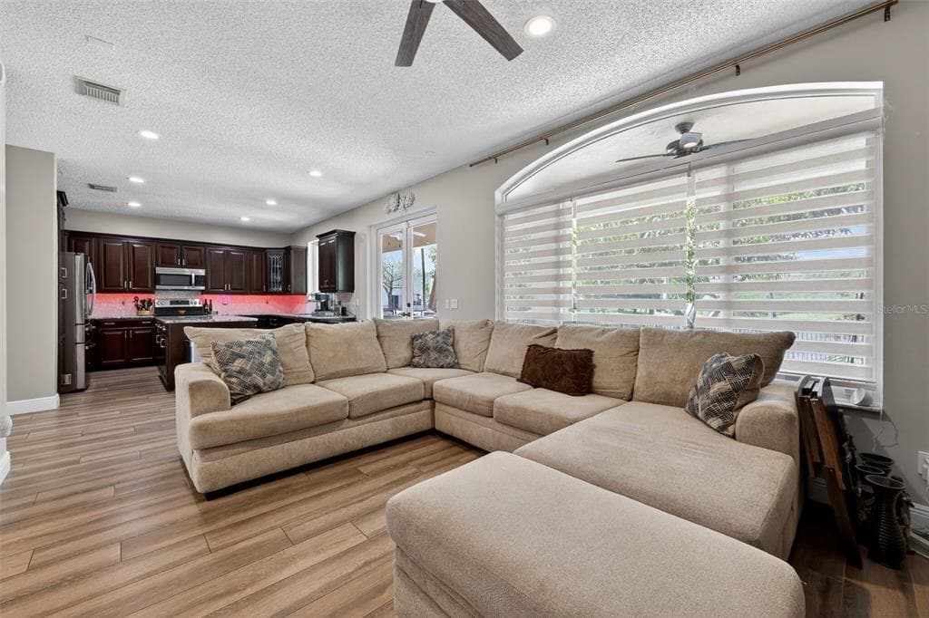 1776 NW 78TH AVENUE photo 3