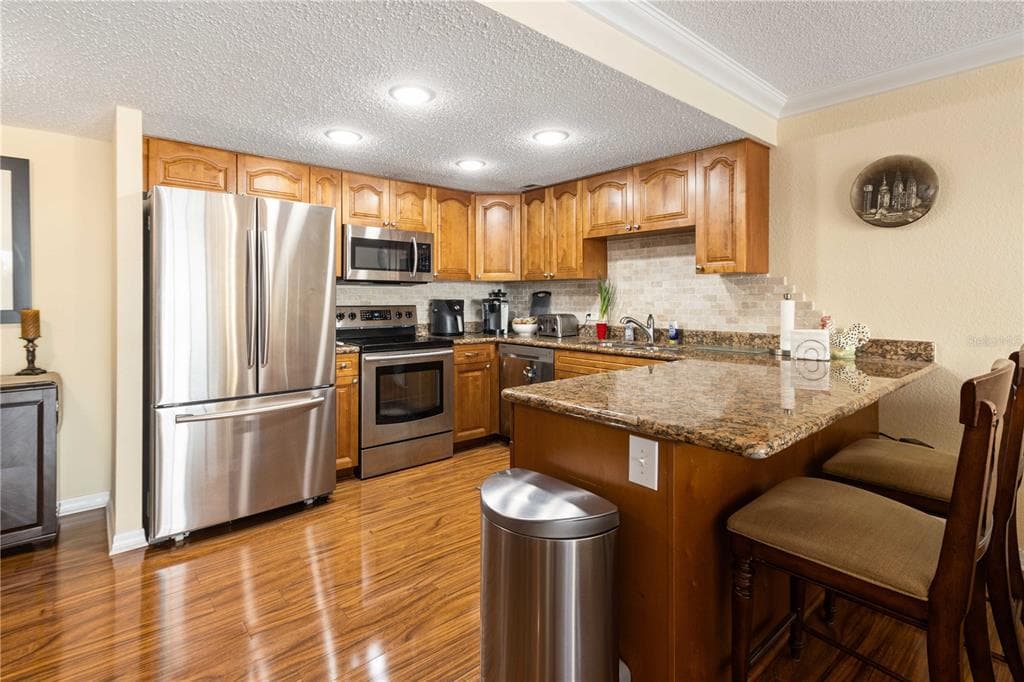 830 S GULFVIEW BOULEVARD 501 photo 19