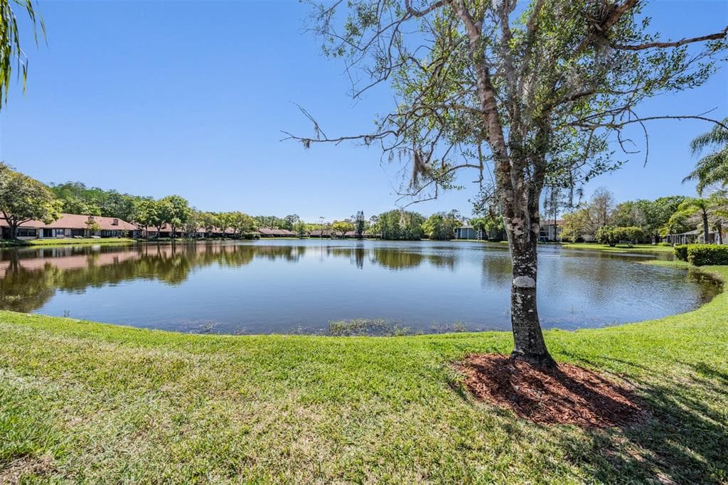 3960 MERMOOR DRIVE photo 3