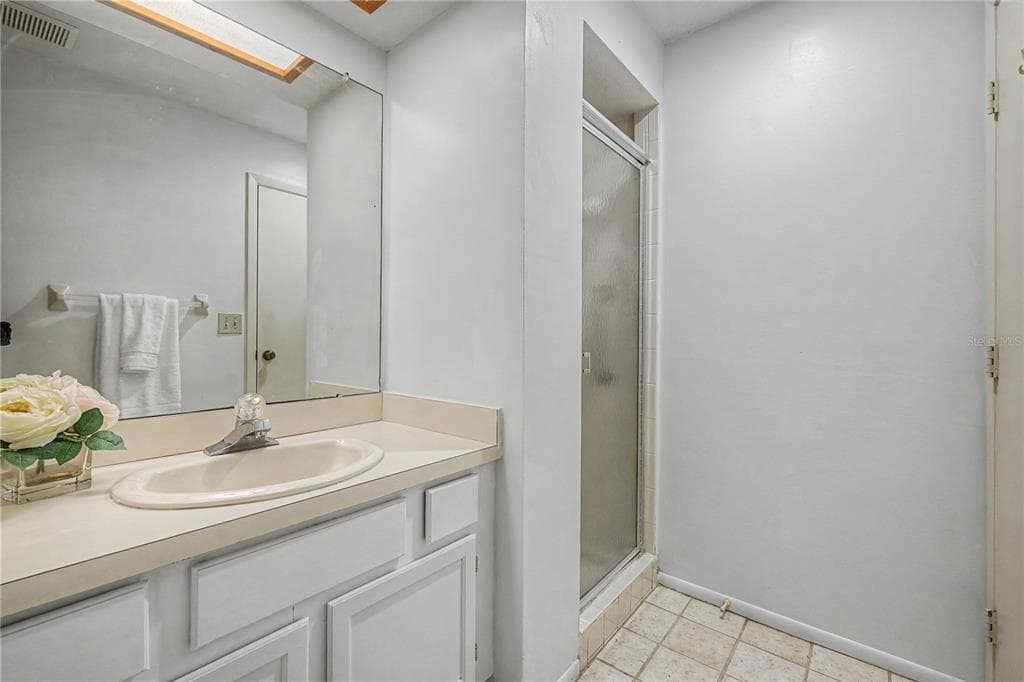 3960 MERMOOR DRIVE photo 19