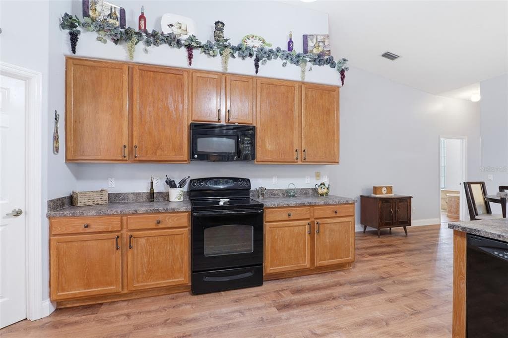 3280 NAN PABLO DRIVE photo 13