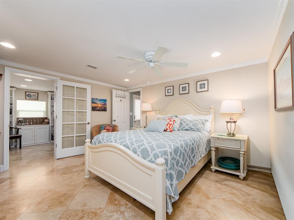 707 SNUG ISLAND photo 17