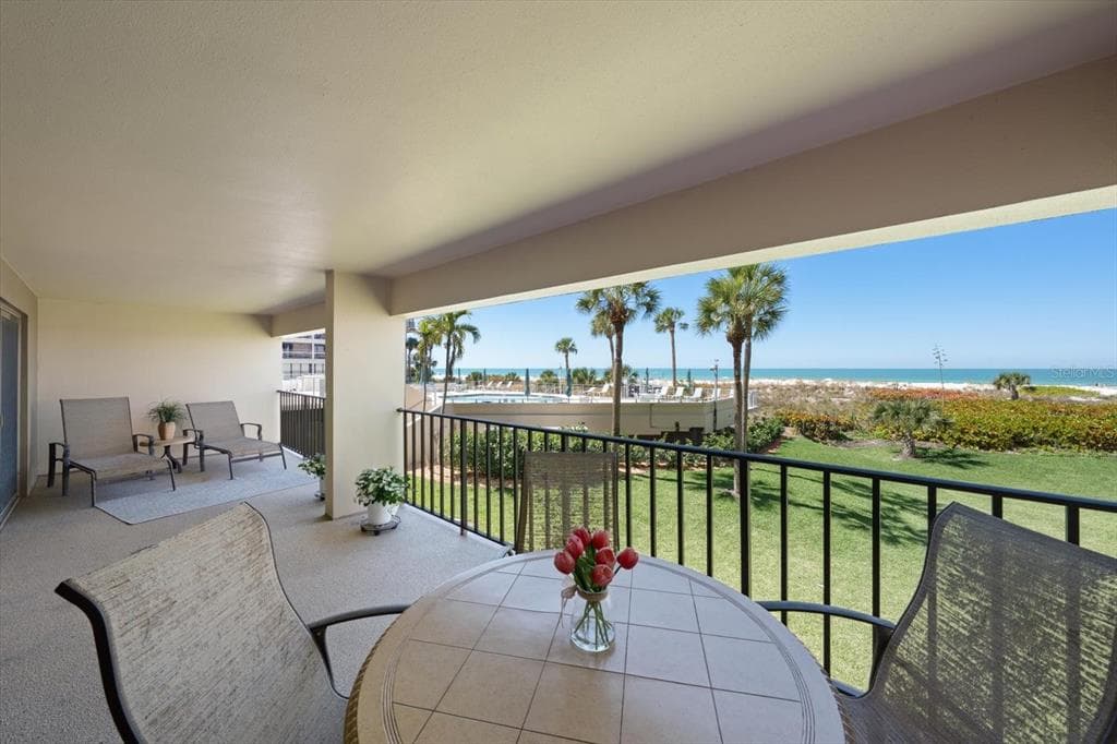 4450 GULF BOULEVARD 110 photo 7