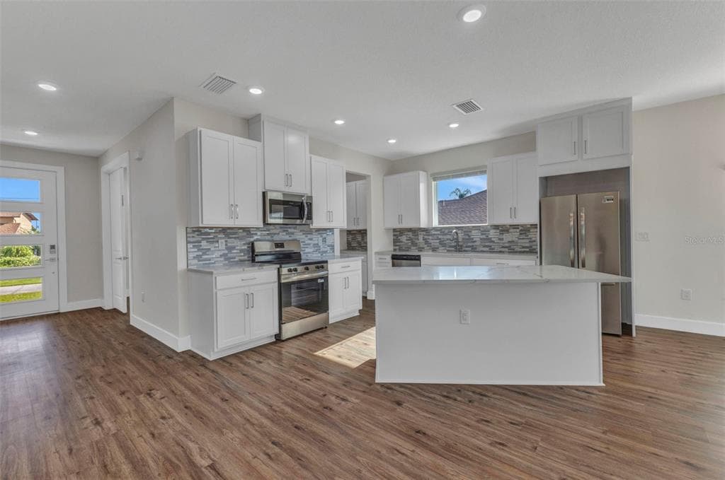 6203 BOLANDER TERRACE photo 10