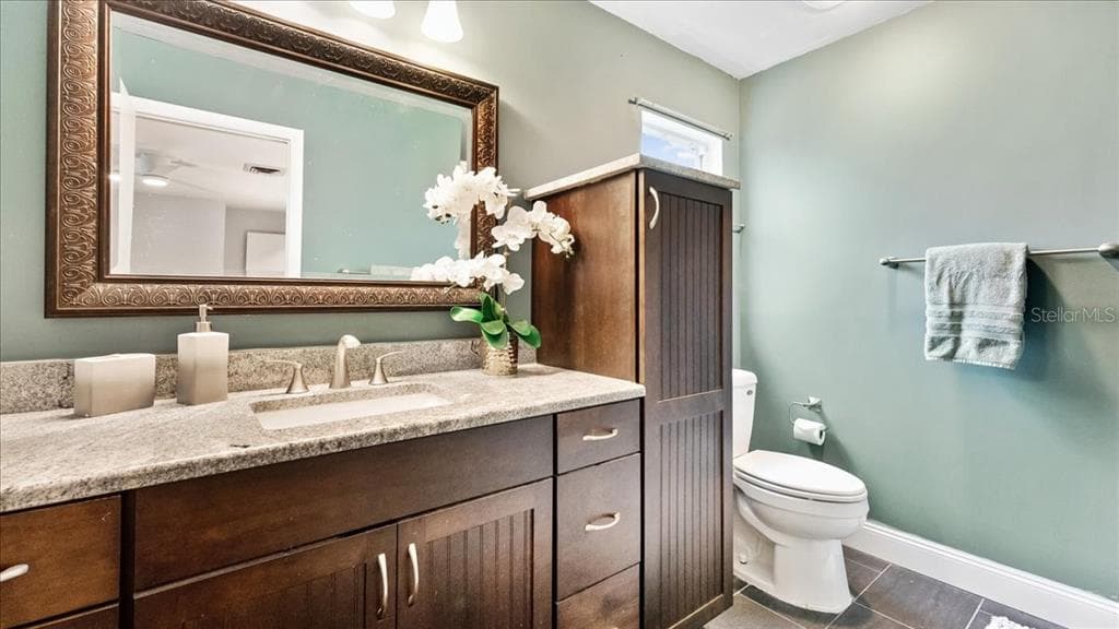 4 SLOOP DRIVE photo 14