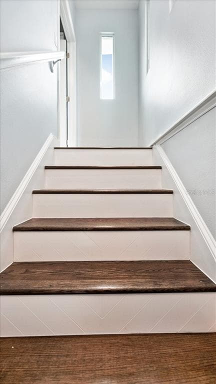 4 SLOOP DRIVE photo 18