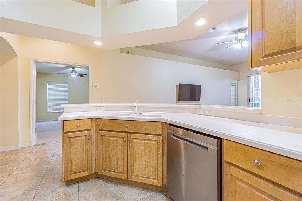 18024 ARBOR CREST DRIVE photo 4