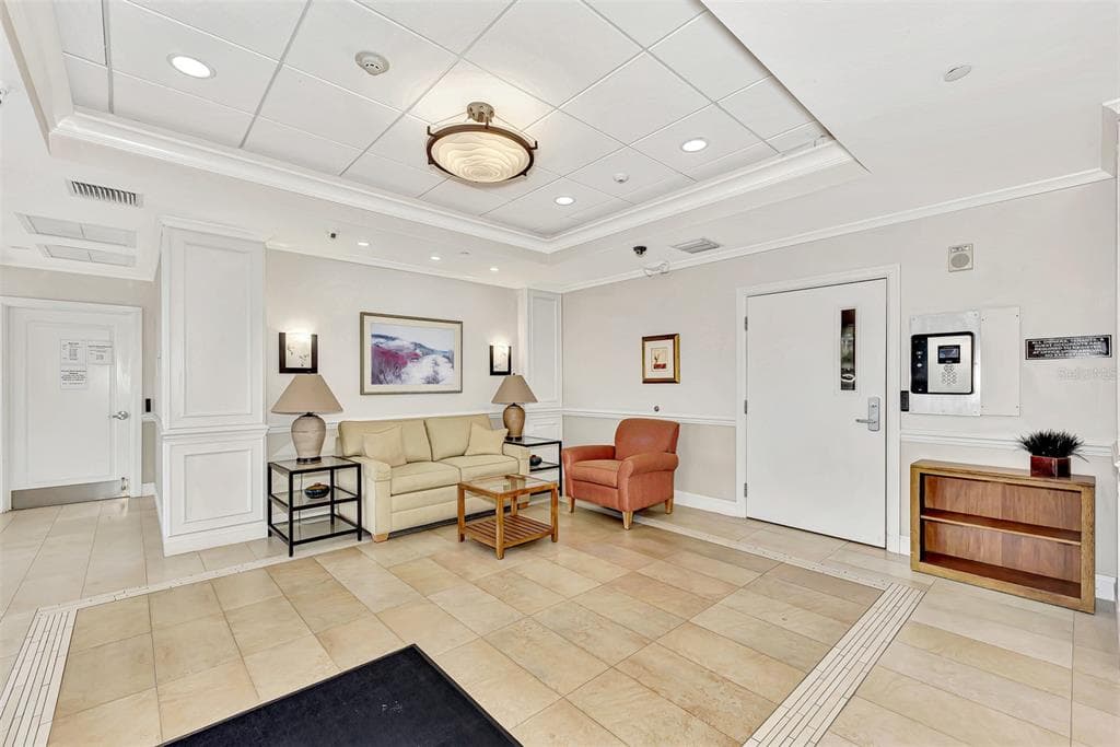 631 ALHAMBRA ROAD 1004 photo 5