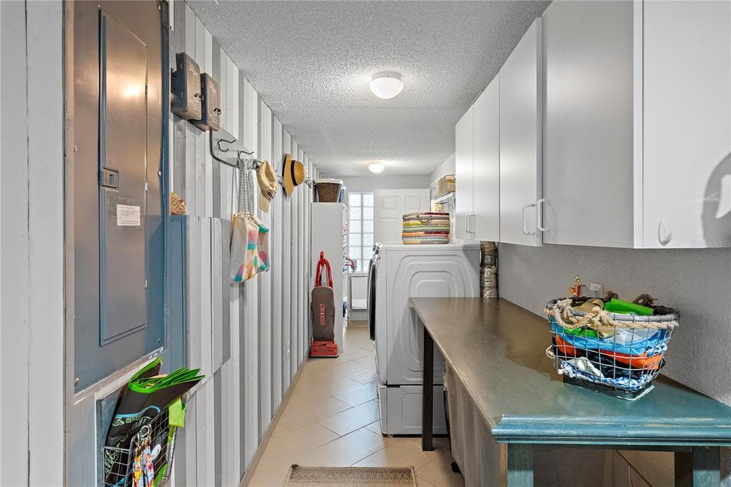 830 PINELLAS BAYWAY S photo 21