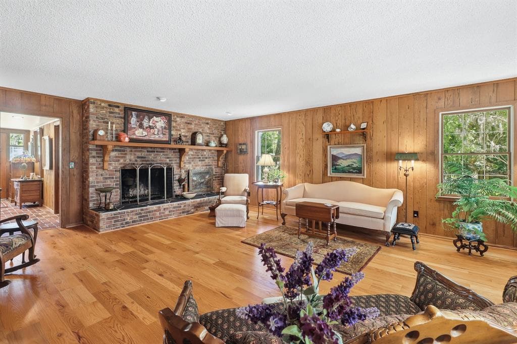 6491 SPRUCE CREEK ROAD photo 7