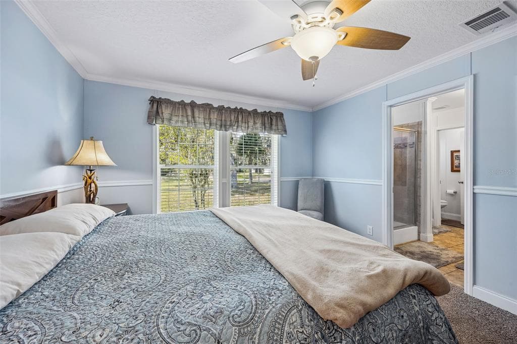108 SANDRA LANE photo 20