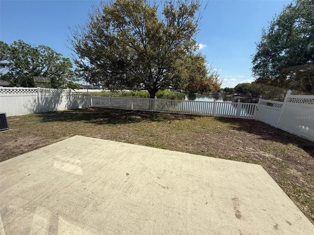 708 BRENTON LEAF DRIVE photo 17