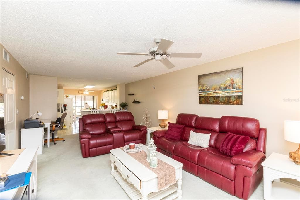 4575 WHITTON WAY 1126 photo 9