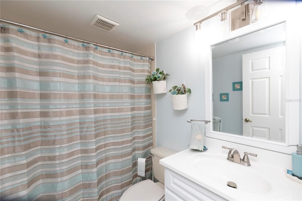 4575 WHITTON WAY 1126 photo 15