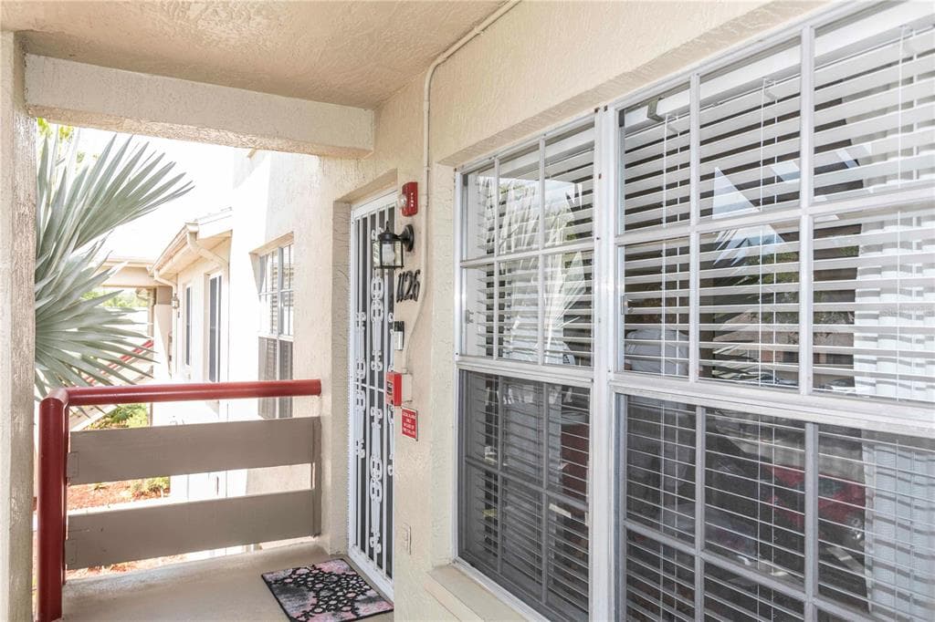 4575 WHITTON WAY 1126 photo 25