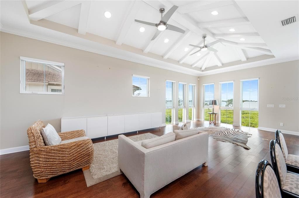 342 CASTAWAY CAY DRIVE 201 photo 17