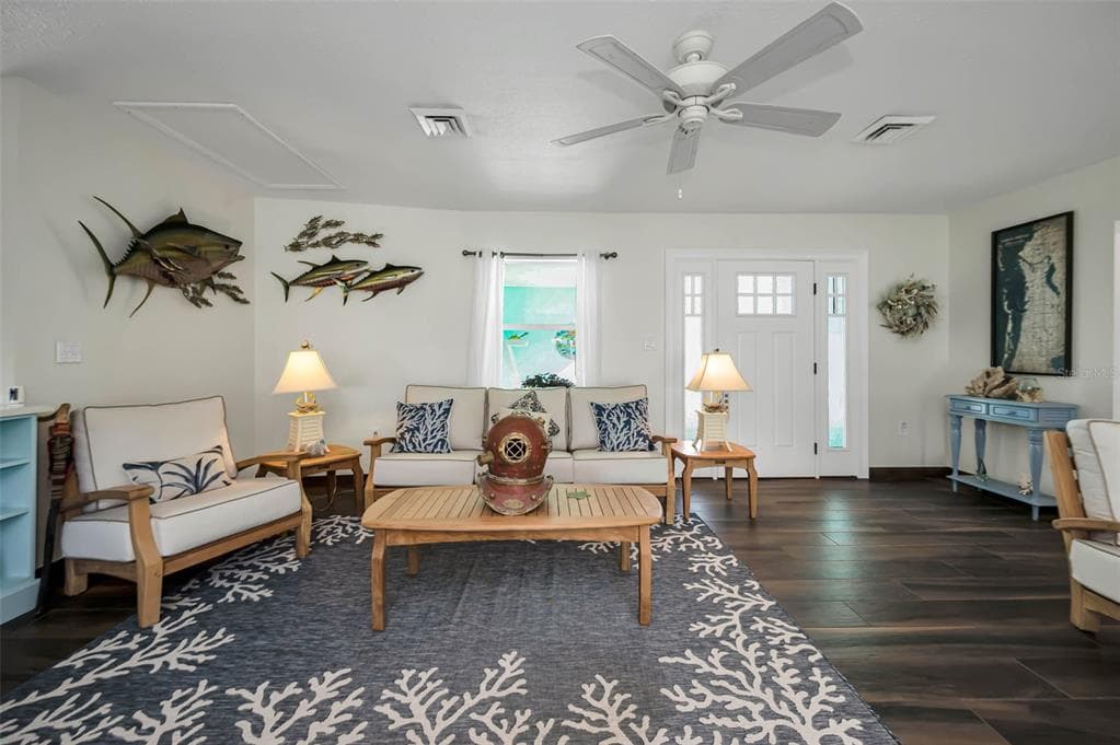 1626 SEA BREEZE DRIVE photo 20