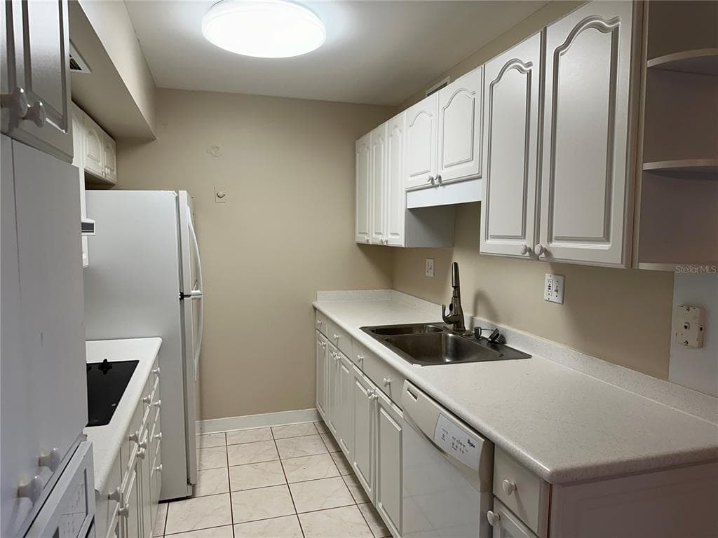 10355 PARADISE BOULEVARD 414 photo 6