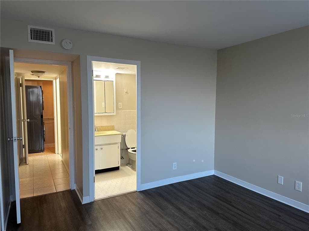 10355 PARADISE BOULEVARD 414 photo 9