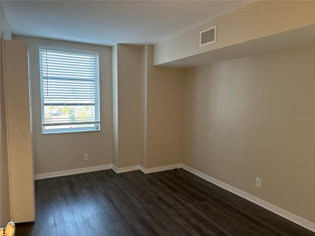 10355 PARADISE BOULEVARD 414 photo 11