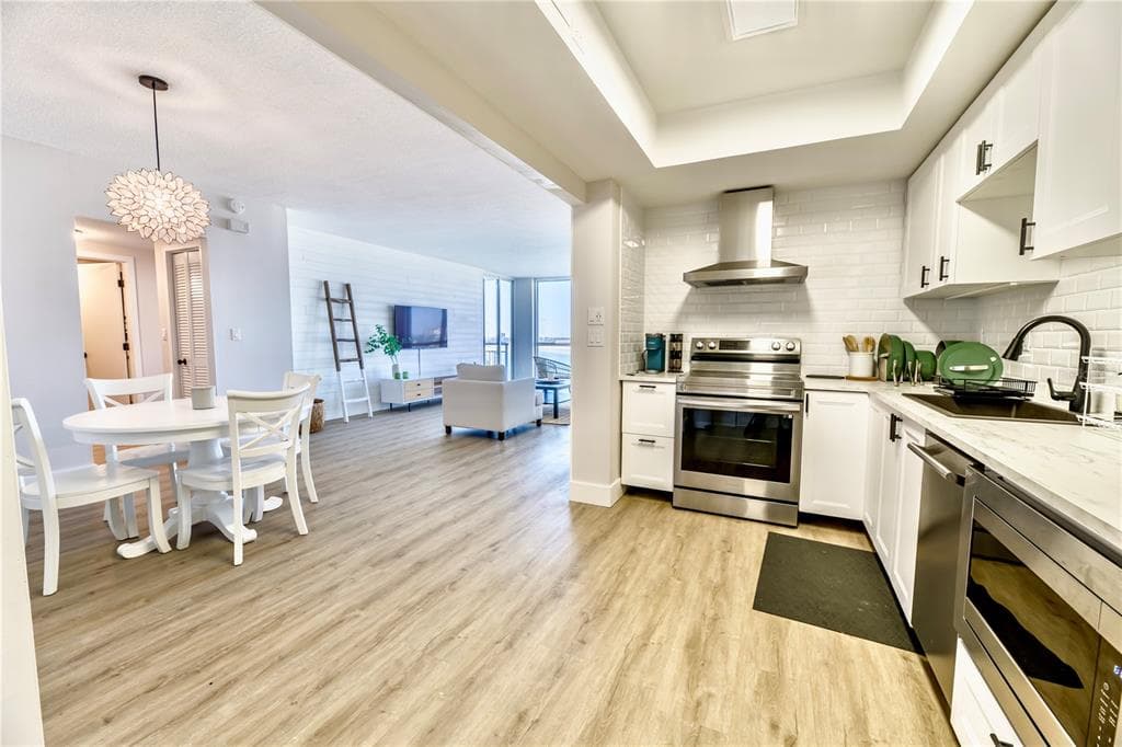 100 PIERCE STREET 1102 photo 8