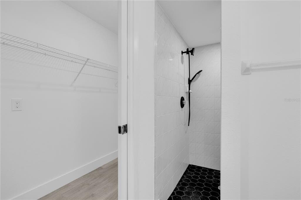 26140 HAPSBURG ROAD photo 23