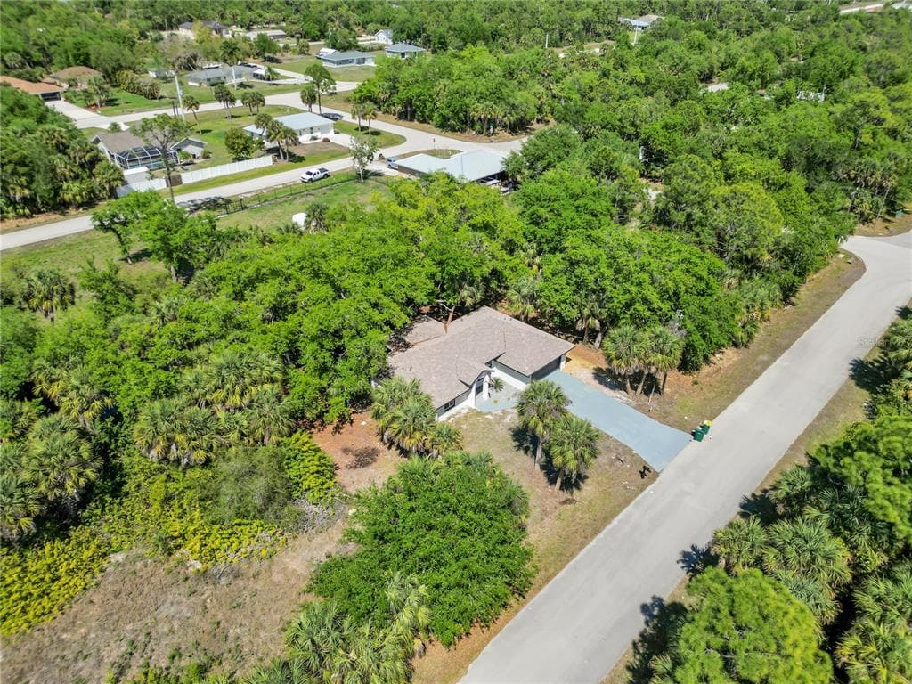 26140 HAPSBURG ROAD photo 10