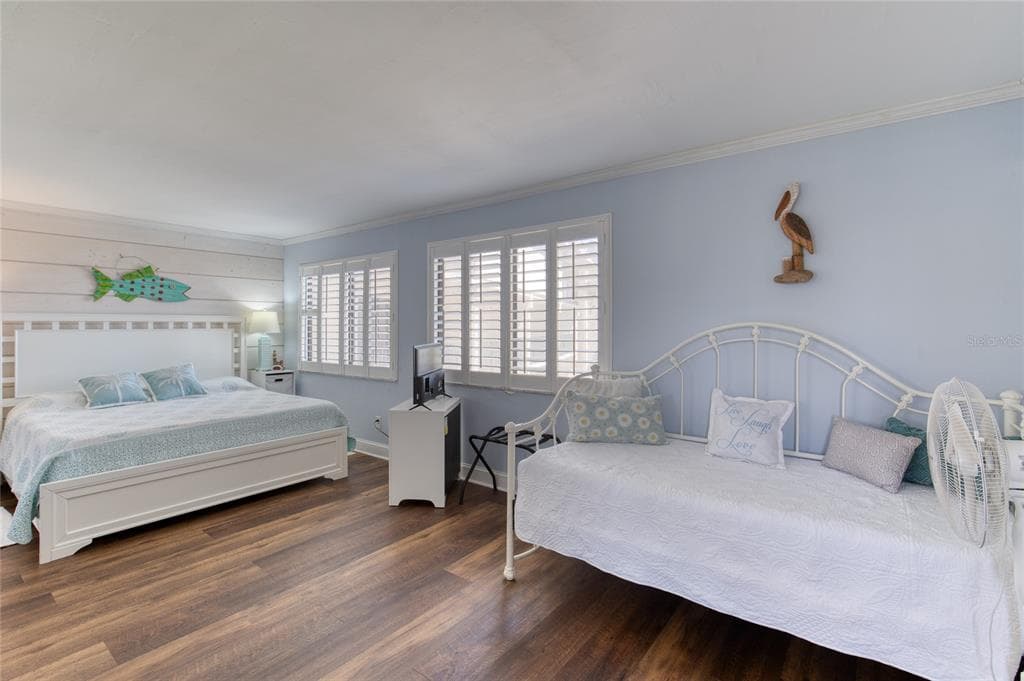 935 OCEAN SHORE BOULEVARD 2170 photo 9