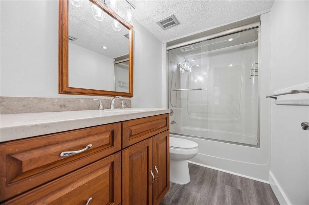 270 SANTA MARIA STREET 104 photo 20