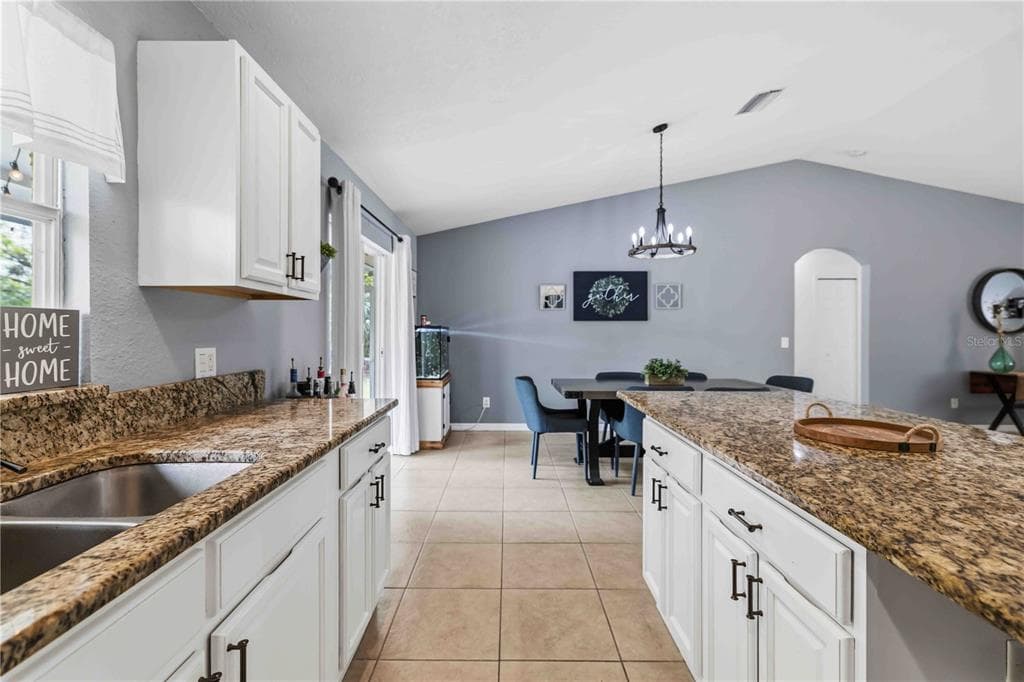2150 LITTLEFIELD LN photo 14