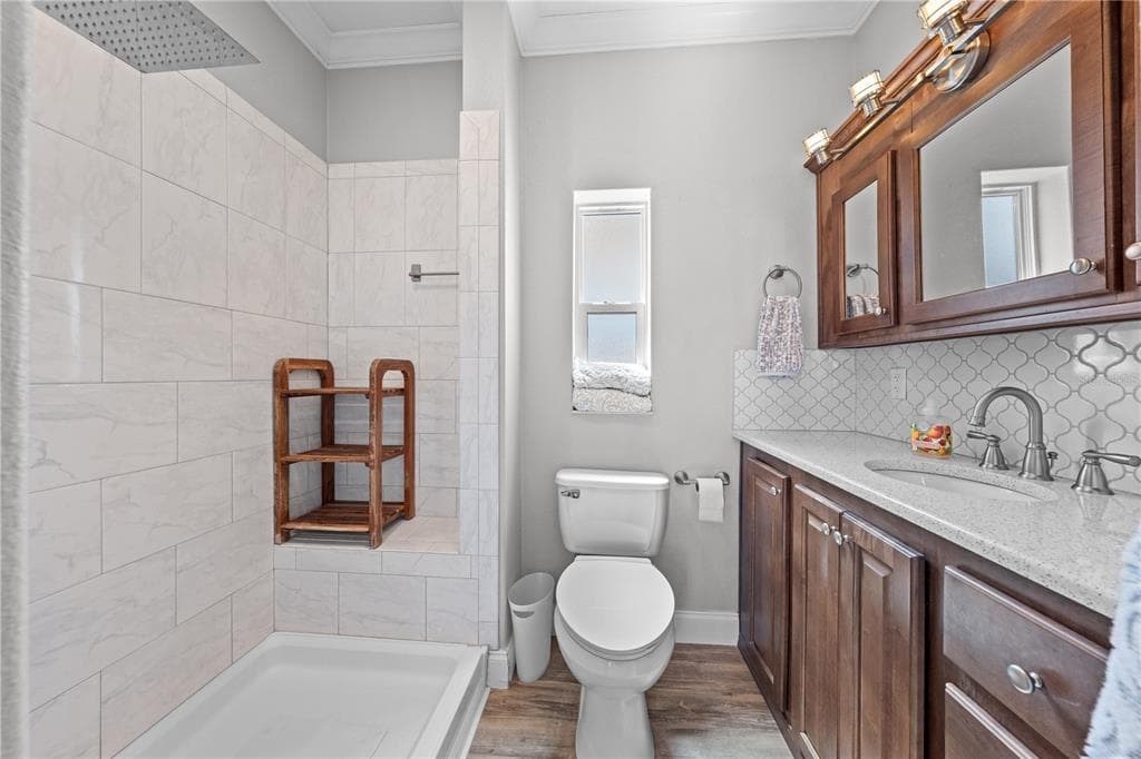 1315 PINE ISLAND DR N photo 18