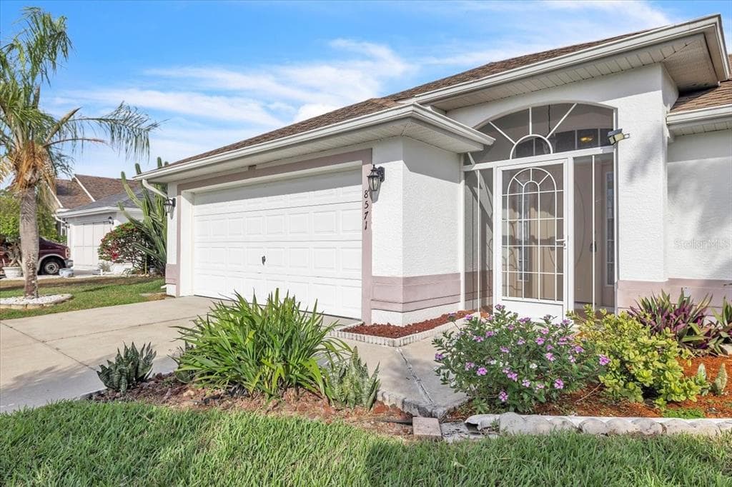 8571 GASSNER WAY photo 5