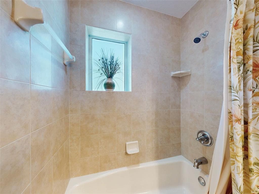 701 N ATLANTIC AVENUE 401 photo 18