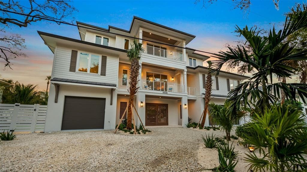 6536 PEACOCK ROAD photo 1