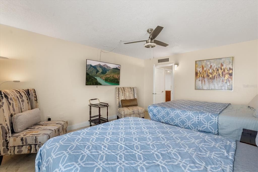 450 S GULFVIEW BOULEVARD 802 photo 15