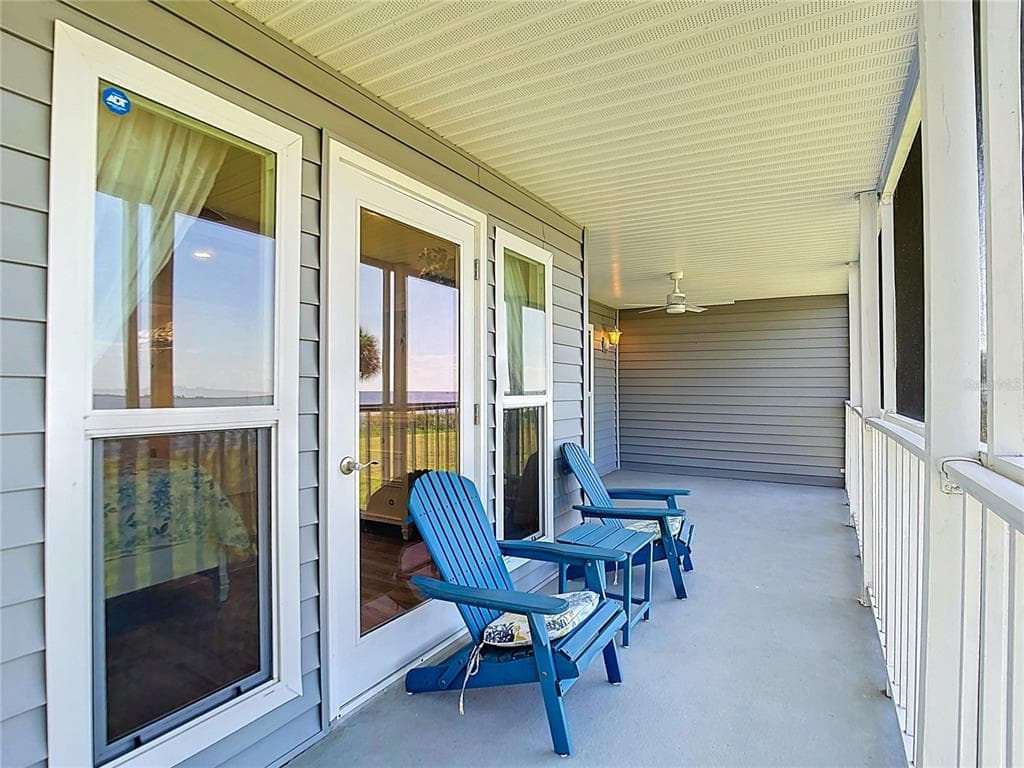 4410 WARREN AVENUE 101 photo 17